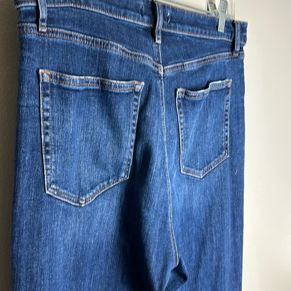 LOFT The Kick Crop High Waist Flare Deconstructed Hem 10 Dark Wash Distressed - Picture 9 of 15